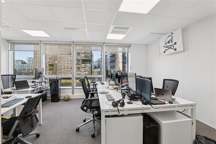 Bureau Location 75017 PARIS 8 RUE BERNARD BUFFET