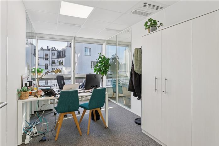 Bureau Location 75017 PARIS 8 RUE BERNARD BUFFET