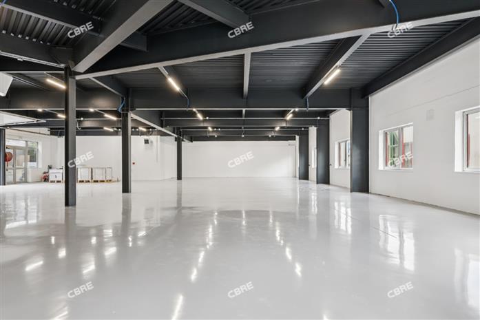 Local d'activités Location 94200 IVRY SUR SEINE