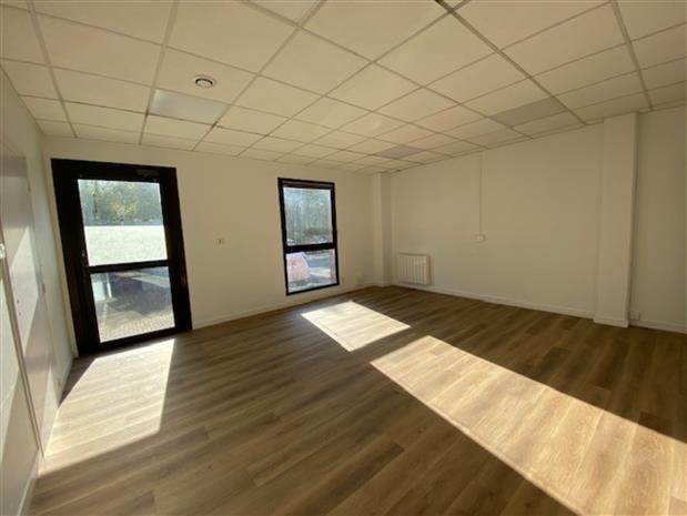 Bureau Location 35760 ST GREGOIRE