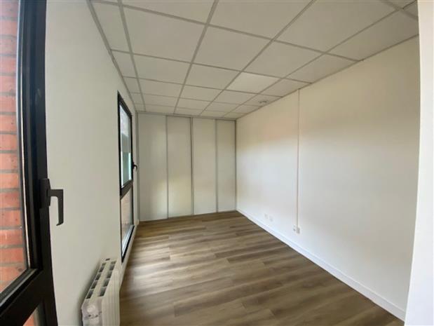 Bureau Location 35760 ST GREGOIRE