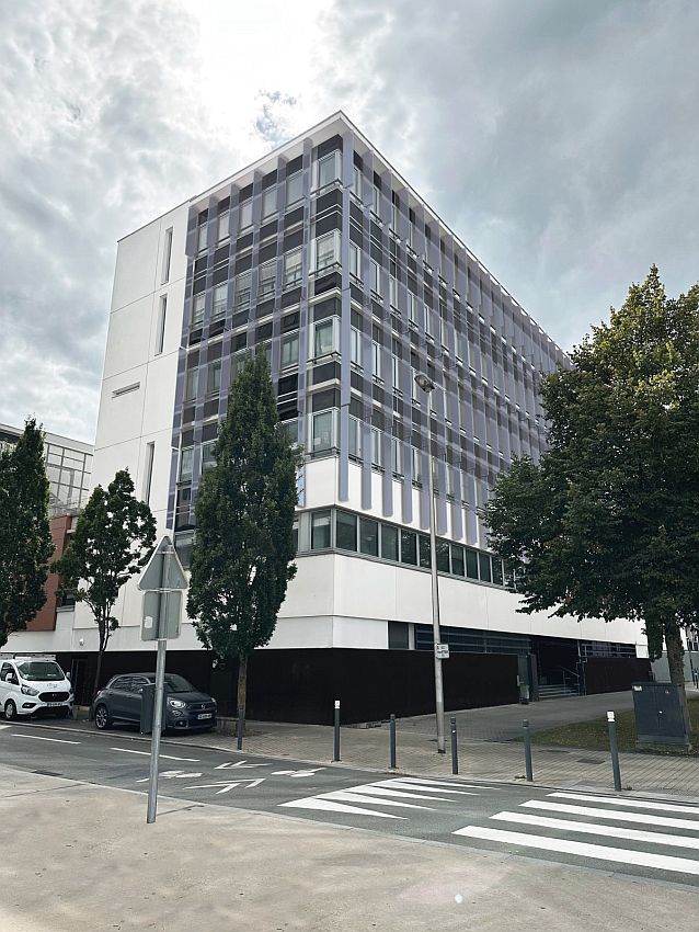 Chargement de l'image...