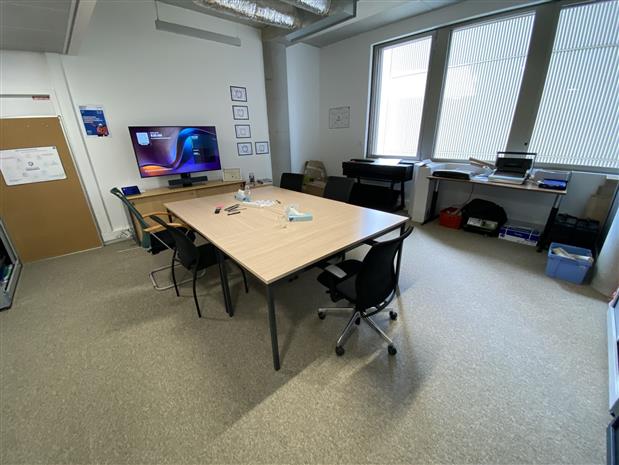 Bureau Location 33800 BORDEAUX 51-55 QUAI DE PALUDATE