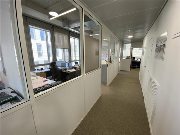 Bureau Location 33800 BORDEAUX 51-55 QUAI DE PALUDATE