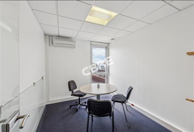 Bureau Location 78180 MONTIGNY LE BRETONNEUX