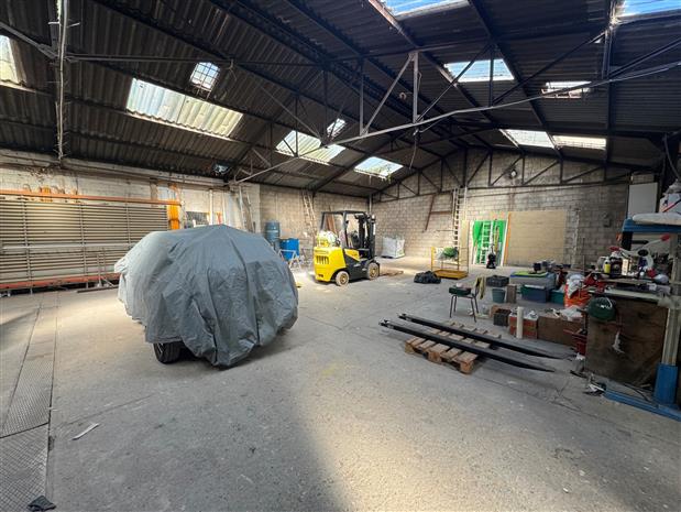 Local d'activités Vente/Location 92700 COLOMBES