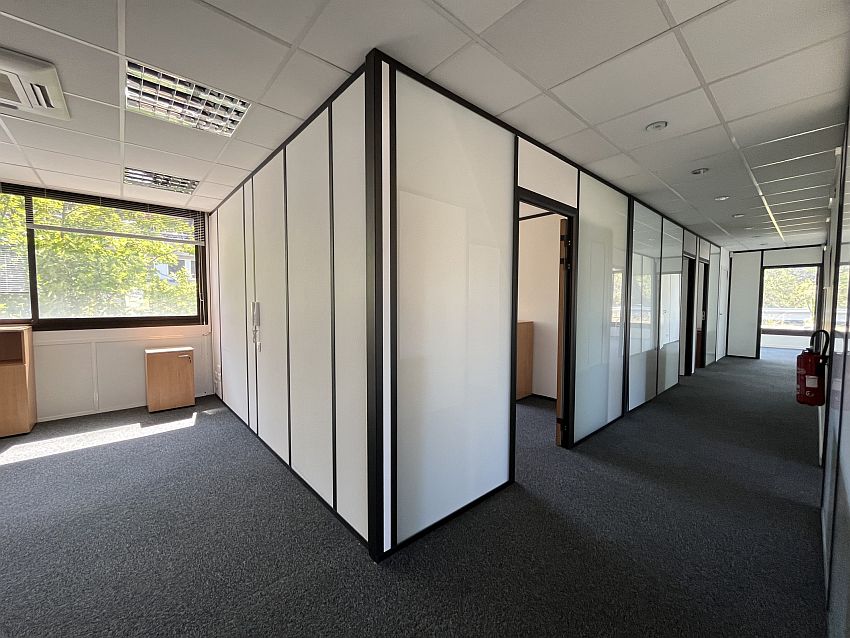 Bureau Vente 06560 VALBONNE 1 PLACE JOSEPH BERMOND