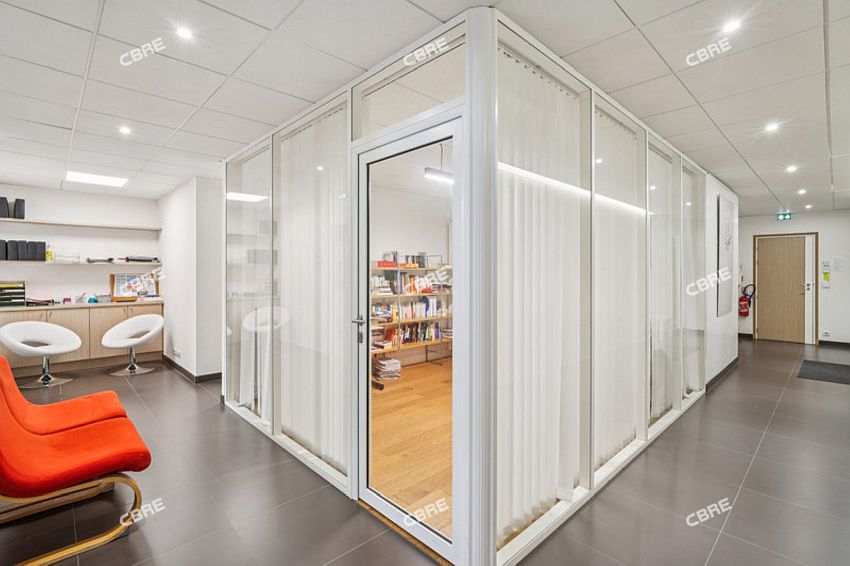 Bureau Location 92700 COLOMBES