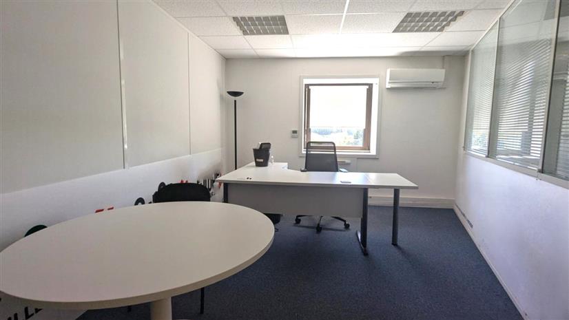 Bureau Location 31000 TOULOUSE 10 PLACE ALFONSE JOURDAIN