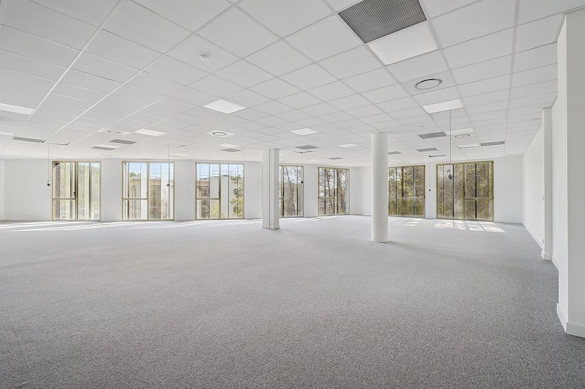 Bureau Location 06560 VALBONNE 1375 ROUTE DES DOLINES