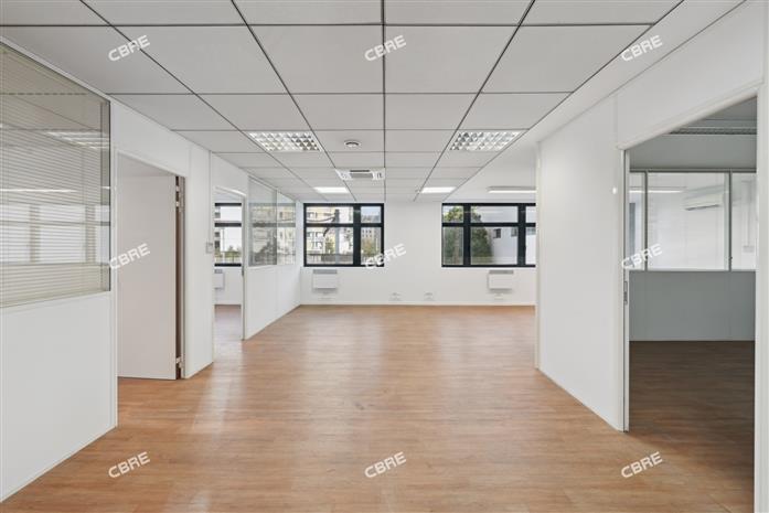 Bureau Location 92130 ISSY LES MOULINEAUX 16 RUE JEAN JACQUES ROUSSEAU