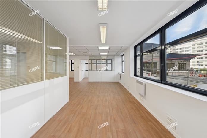 Bureau Location 92130 ISSY LES MOULINEAUX 16 RUE JEAN JACQUES ROUSSEAU
