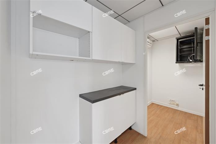 Bureau Location 92130 ISSY LES MOULINEAUX 16 RUE JEAN JACQUES ROUSSEAU