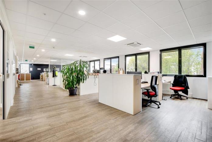 Bureau Vente 94250 GENTILLY