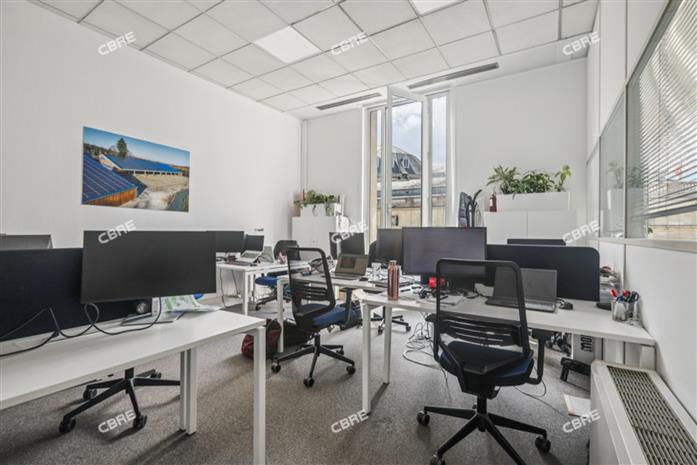 Bureau Location 33000 BORDEAUX 2 COURS DU 30 JUILLET