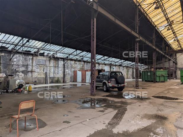 Local d'activités Location 93100 MONTREUIL