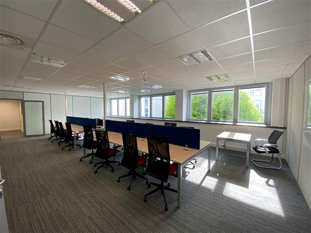 Bureau Location 78140 VELIZY VILLACOUBLAY 13 AVENUE MORANE SAULNIER