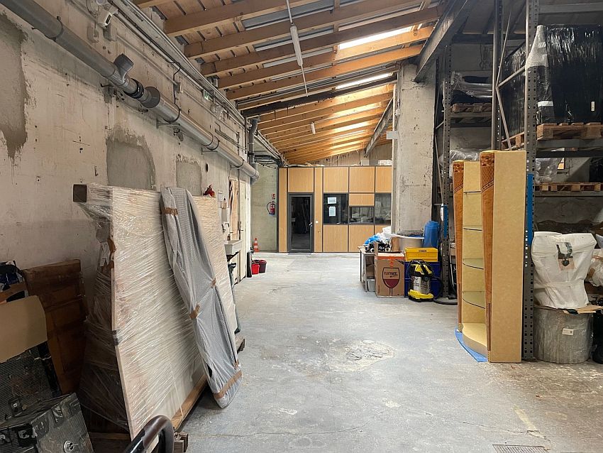 Local d'activités Location 06300 NICE