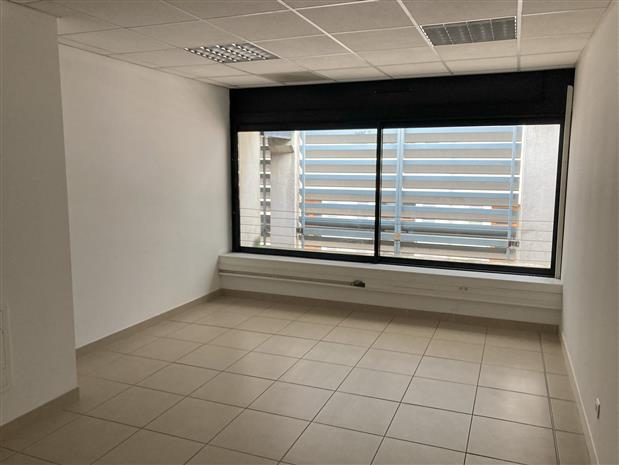 Bureau Location 83000 TOULON