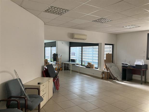 Bureau Location 83000 TOULON