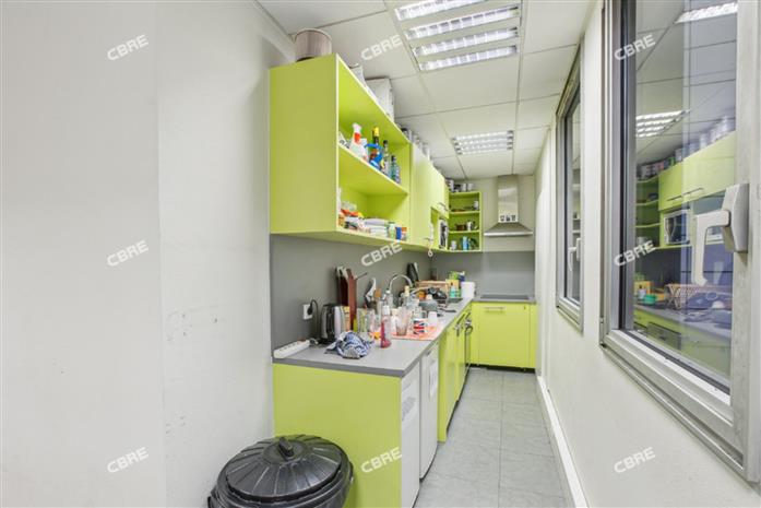 Bureau Location 93100 MONTREUIL
