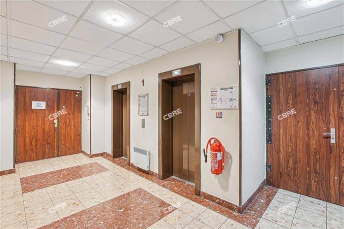 Bureau Location 93100 MONTREUIL