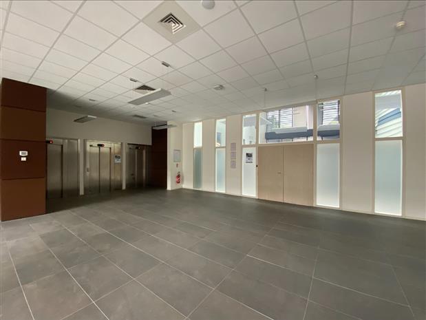 Bureau Location 35136 ST JACQUES DE LA LANDE
