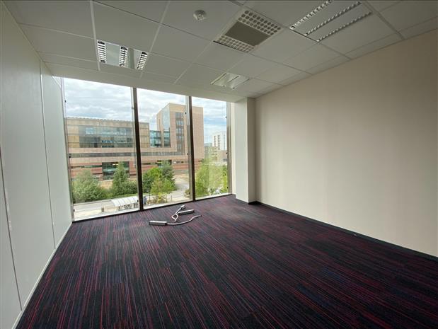 Bureau Location 35136 ST JACQUES DE LA LANDE