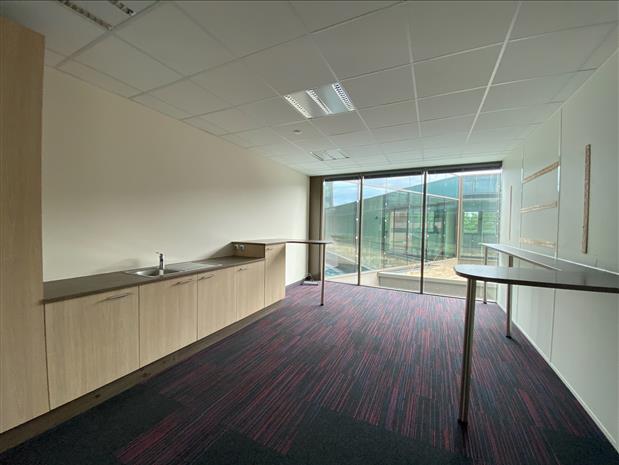 Bureau Location 35136 ST JACQUES DE LA LANDE