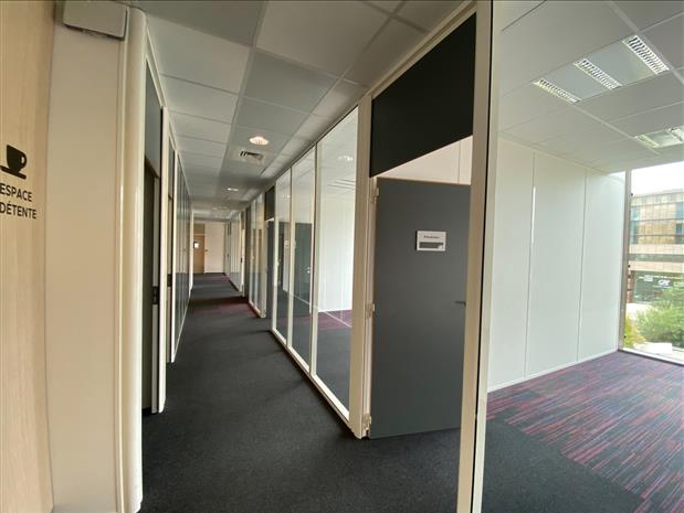 Bureau Location 35136 ST JACQUES DE LA LANDE