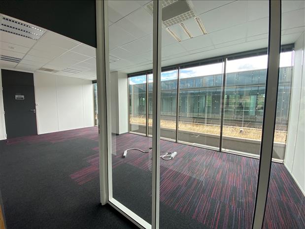 Bureau Location 35136 ST JACQUES DE LA LANDE