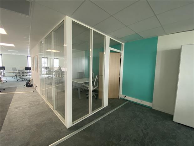 Bureau Location 35510 CESSON SEVIGNE 801 AVENUE DES CHAMPS BLANCS