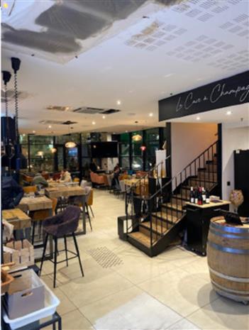 Commerce Location 34990 JUVIGNAC