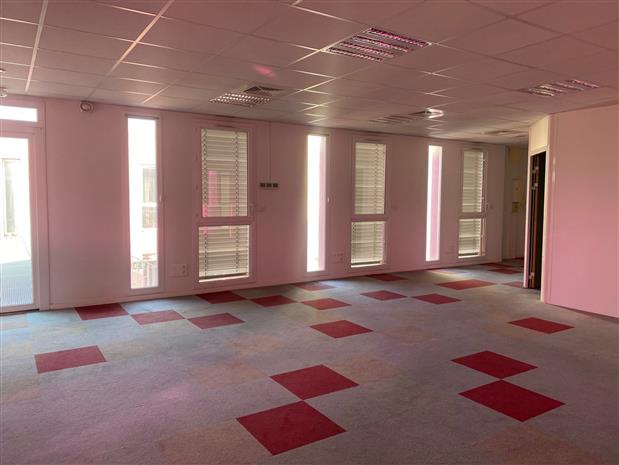 Bureau Location 34920 LE CRES 2 AVENUE MONTERONI D'ARBIA