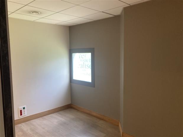 Commerce Vente 83600 FREJUS