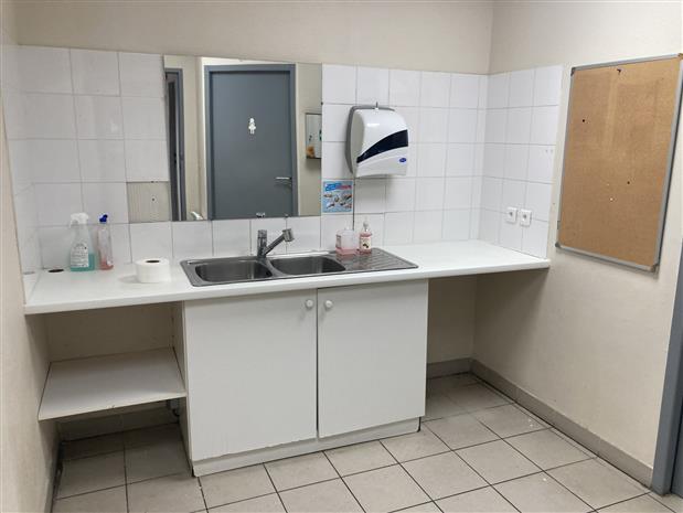 Commerce Vente 83600 FREJUS