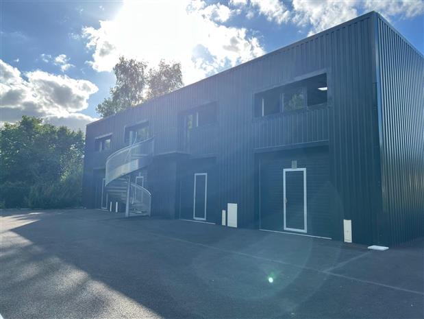 Local d'activités Vente/Location 91530 ST CHERON
