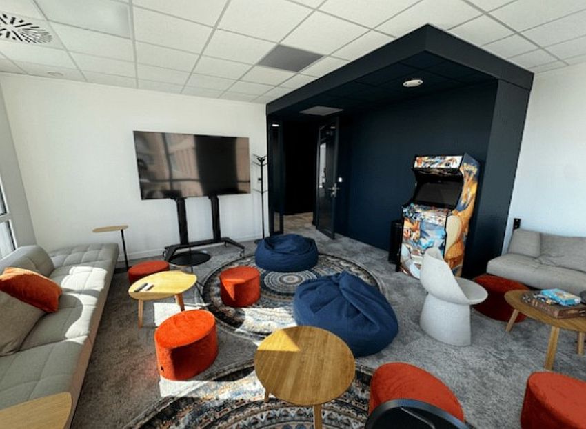 Coworking Location 35136 ST JACQUES DE LA LANDE 21 AVENUE GERMAINE TILLION