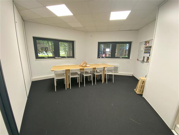 Bureau Vente/Location 35760 ST GREGOIRE 1 PARC DE BROCELIANDE