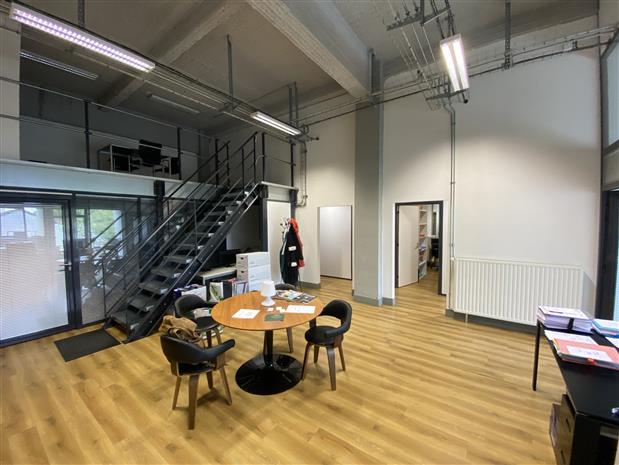 Bureau Location 33130 BEGLES 406 BOULEVARD JEAN JACQUES BOSC