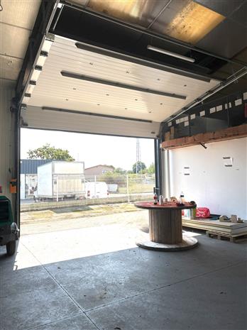 Local d'activités Location 31270 CUGNAUX