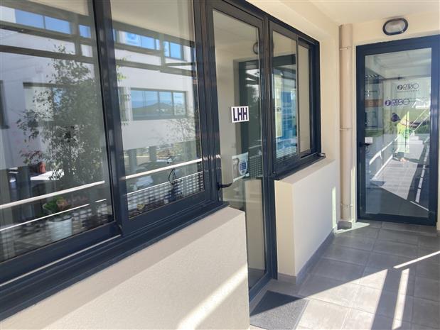 Bureau Location 83600 FREJUS