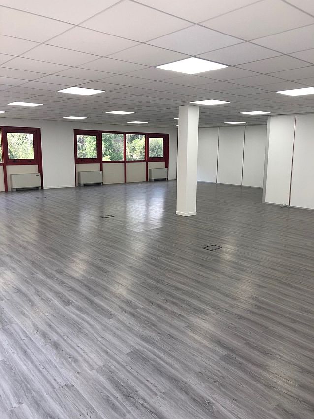 Bureau Location 06220 VALLAURIS 2323 CHEMIN SAINT BERNARD