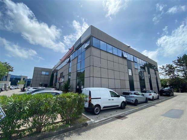 Local d'activités Location 06200 NICE 117 AVENUE SIMONE VEIL