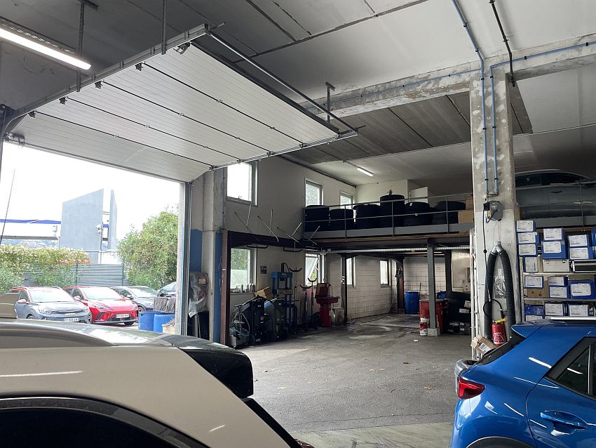 Local d'activités Location 06200 NICE 117 AVENUE SIMONE VEIL