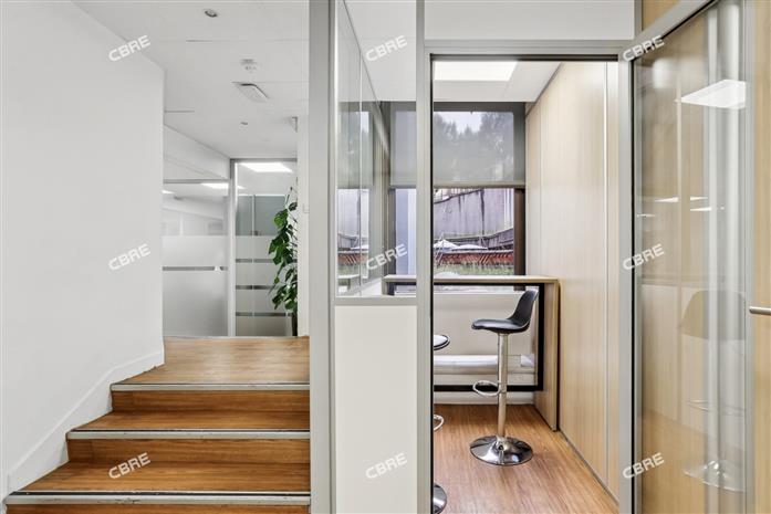 Bureau Vente 92210 ST CLOUD