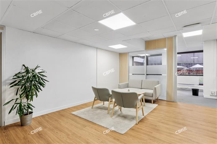 Bureau Vente 92210 ST CLOUD