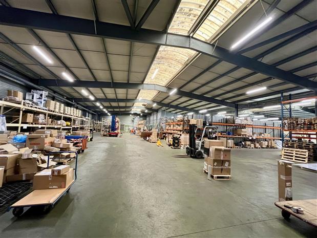 Entrepôt / Local d'activités Vente/Location 78190 TRAPPES