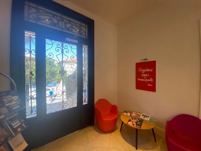 Bureau Location 06000 NICE