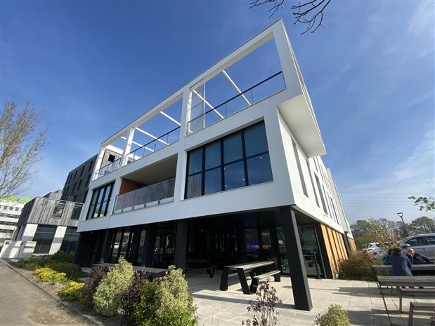 Bureau Location 35510 CESSON SEVIGNE 90 RUE ROBERT KELLER